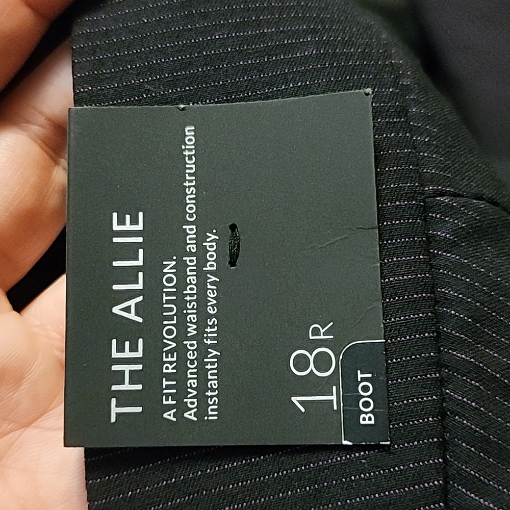 New lane Bryant size 18 stretchy pants - Picture 4 of 5
